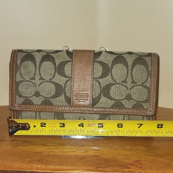 Coach Brown and Tan Signature Canvas Wallet - Picture 4 of 5